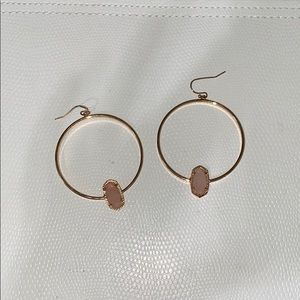 Kendra scott “Elora” earring